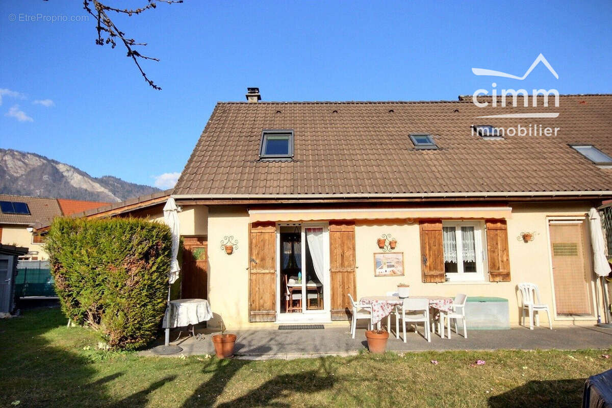 Maison 99 m² à Scionzier  - photo 9