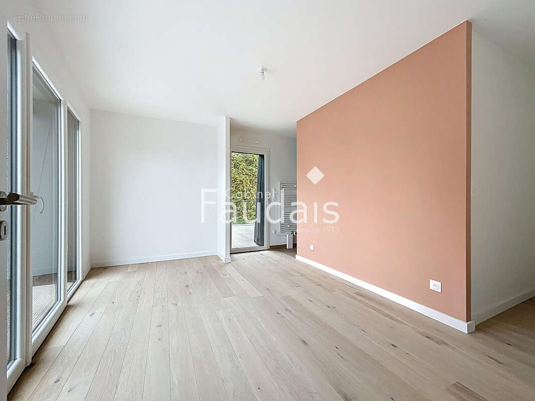 Appartement à BARNEVILLE-CARTERET