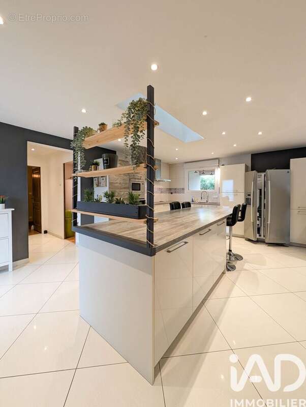 Maison 142 m² à Severac-L'eglise  - photo 5