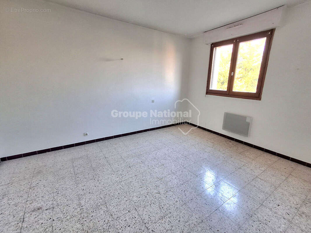 Appartement à LE PONTET