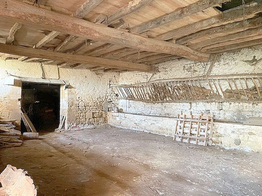 Maison à AIGREFEUILLE-D'AUNIS