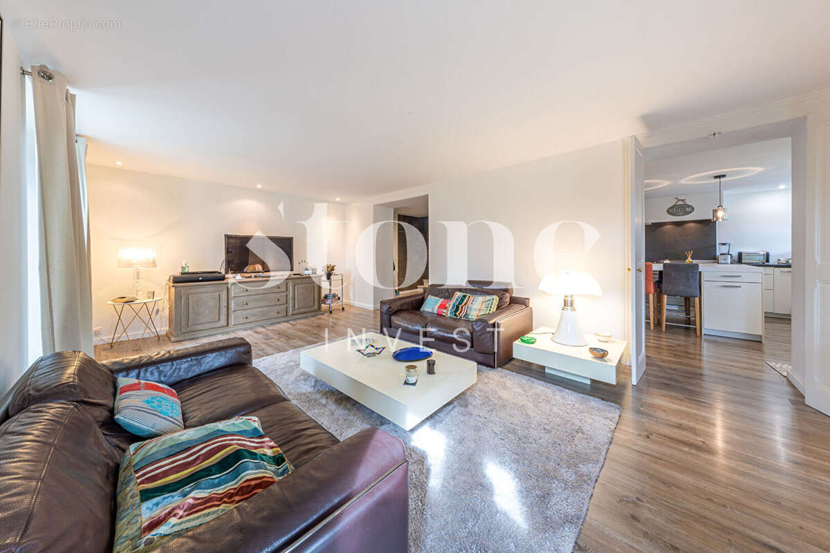 Maison à MENTHON-SAINT-BERNARD