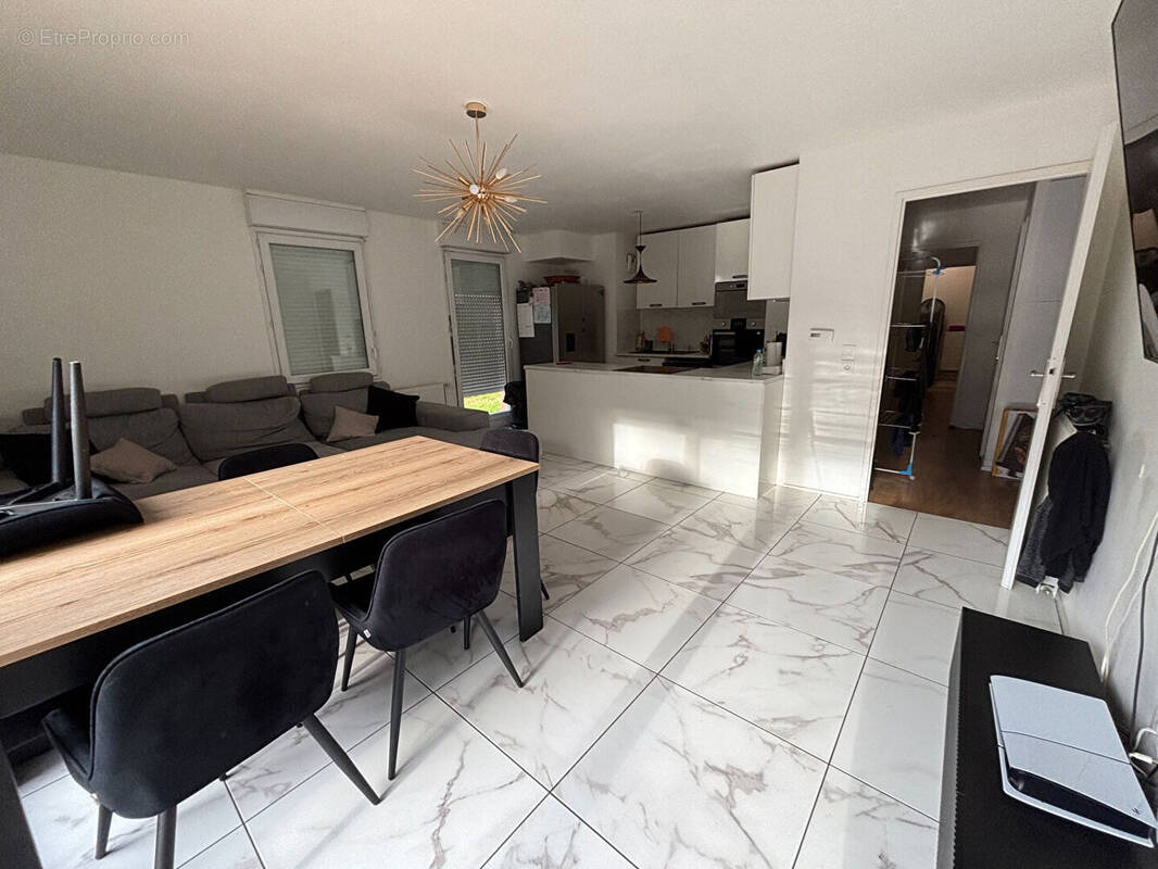 Appartement à VILLIERS-LE-BEL