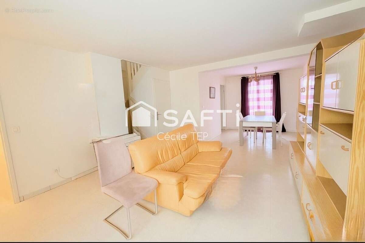 Photo 2 - Maison à PORCHEVILLE