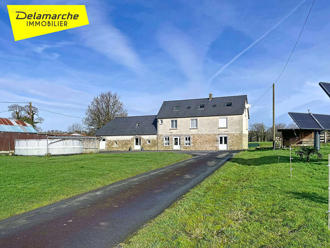 Maison à SAINTE-CECILE