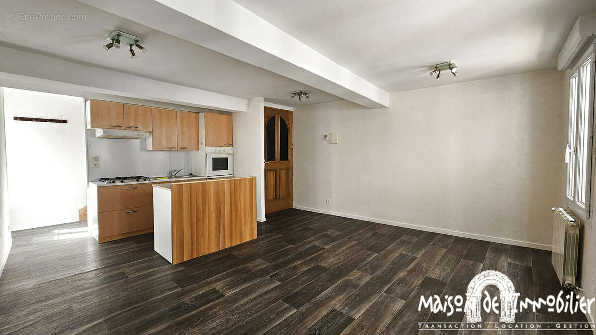 Appartement à COGNAC