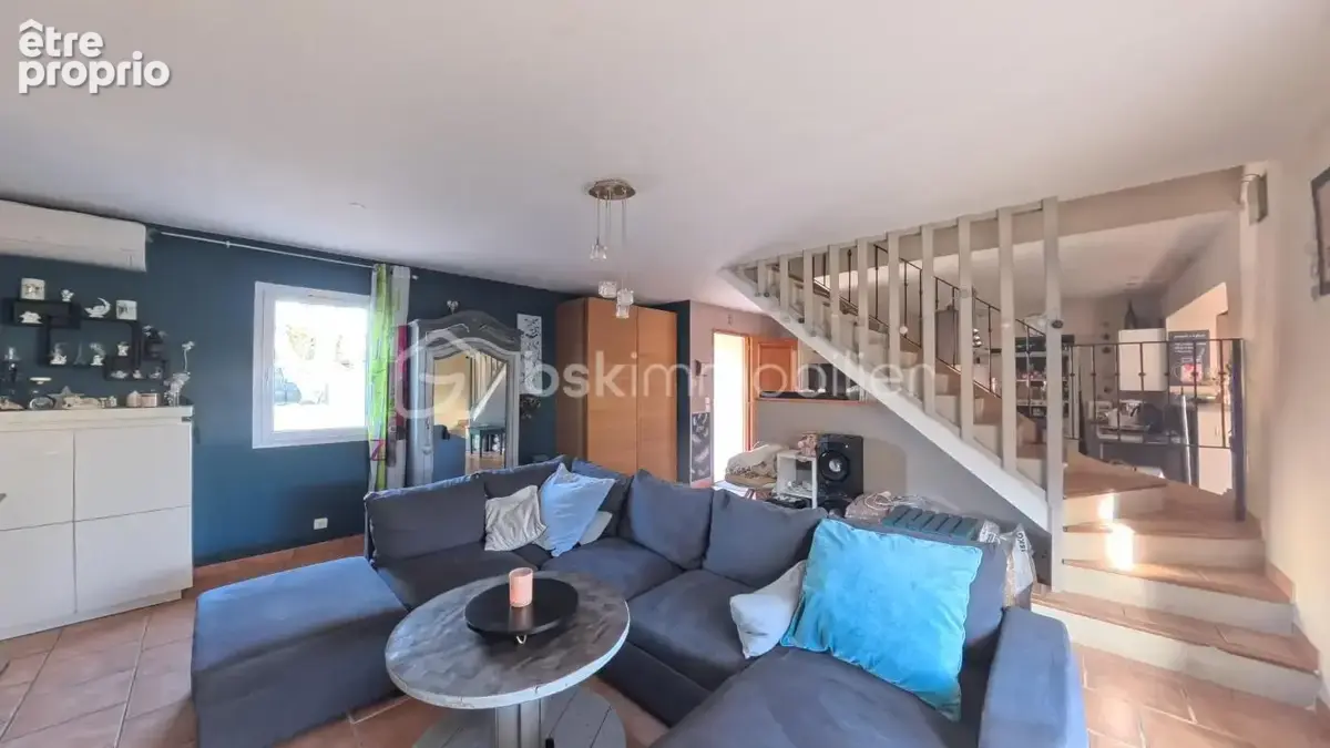 Lauris Maison 5 chambres, 150 m² piscine,  dépendance - photo 4