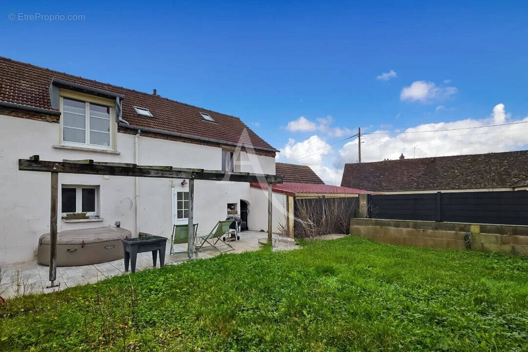 Maison à CHAUMONT-EN-VEXIN