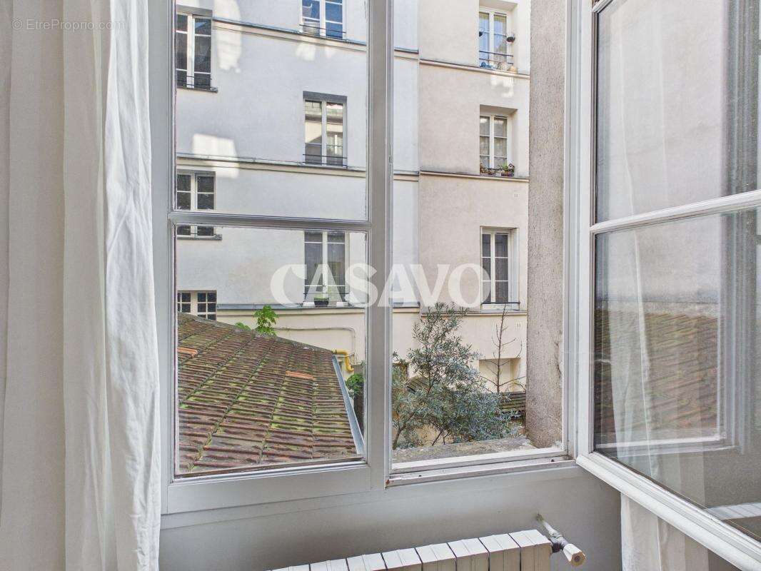 Appartement à PARIS-11E