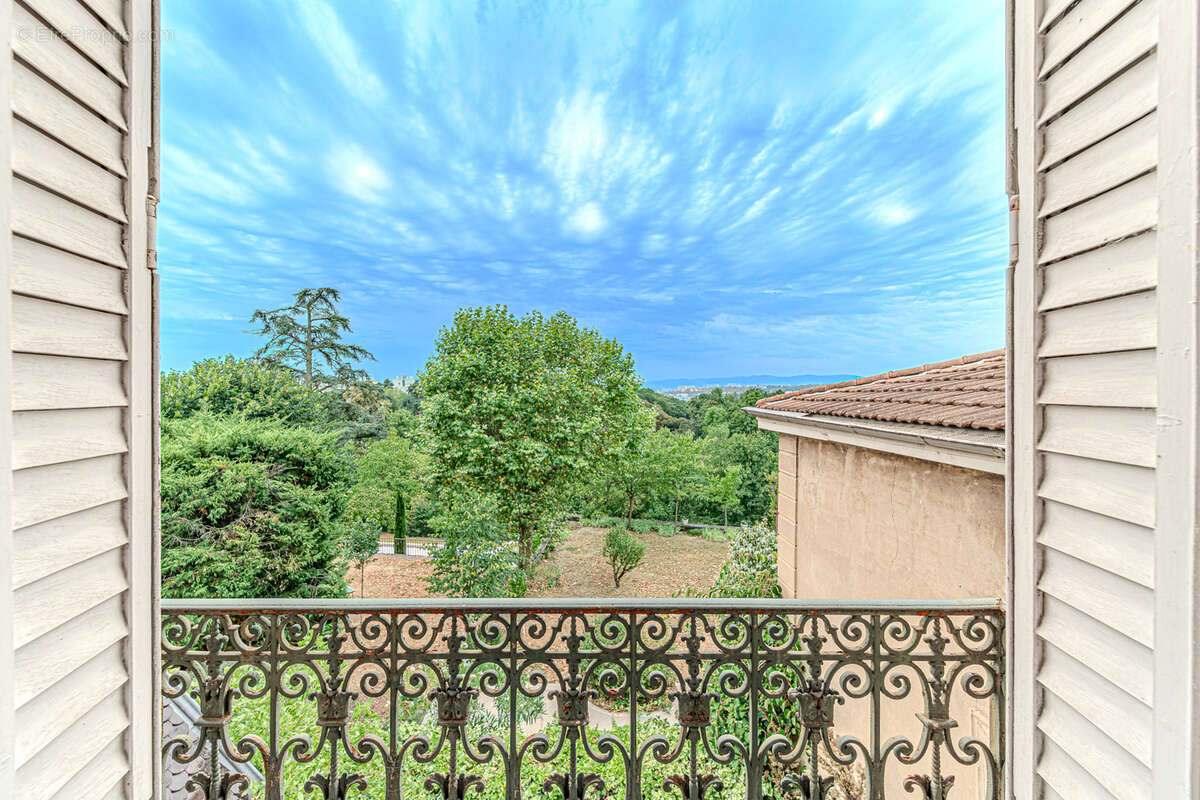 Belle demeure du xixᵉ siecle renovee 8 pieces 250 m2 caluire-et-cuire - photo 14