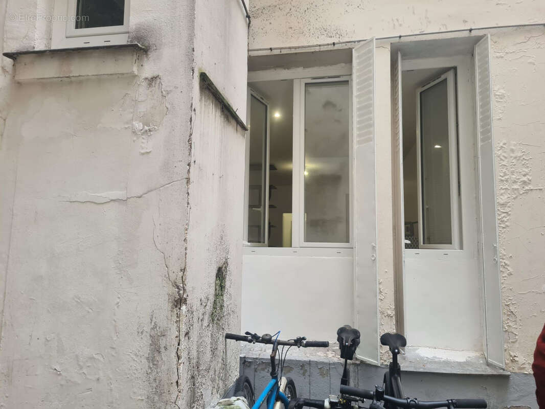 Appartement 26 m² à Paris-18e  - photo 5