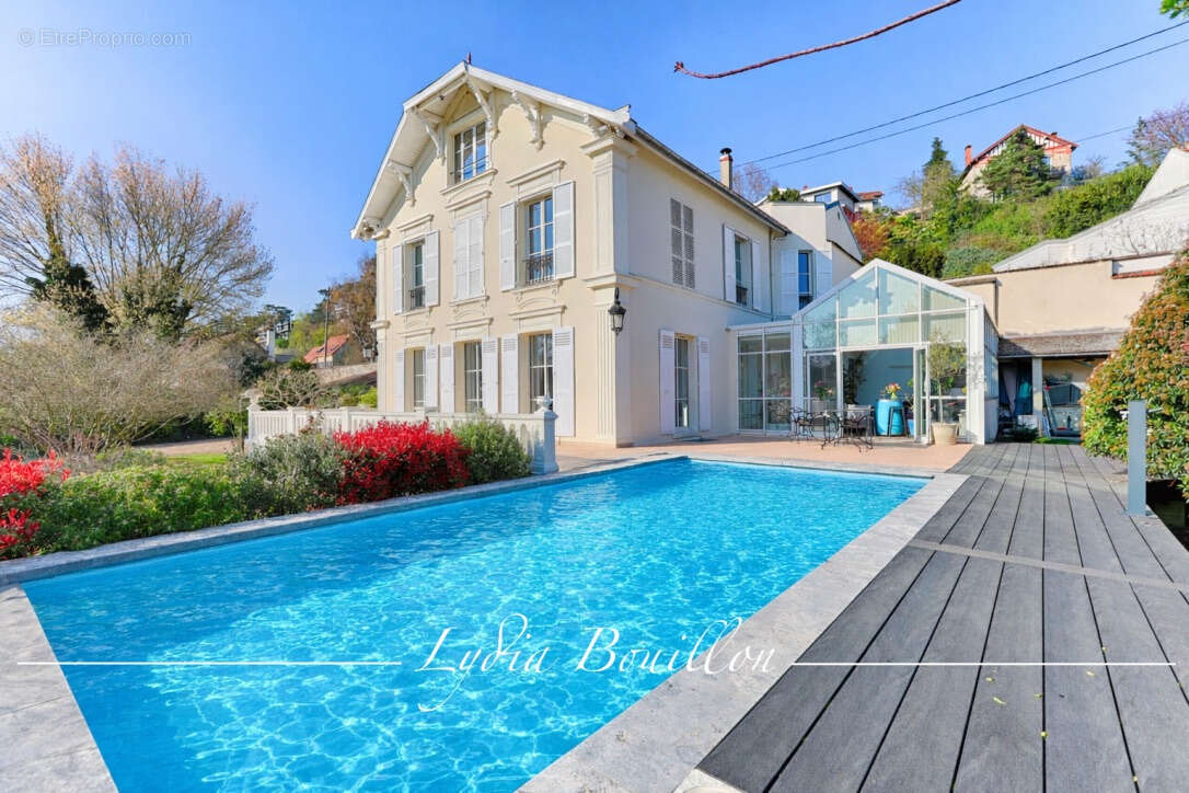 Maison à MAISONS-LAFFITTE