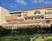 Appartement à VILLENEUVE-LES-AVIGNON