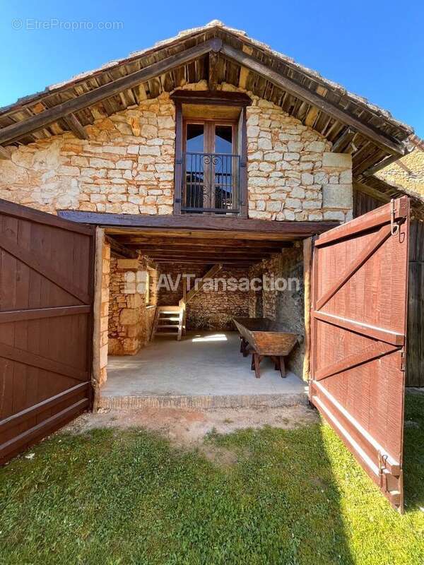 Maison 110 m² à La Bachellerie  - photo 18