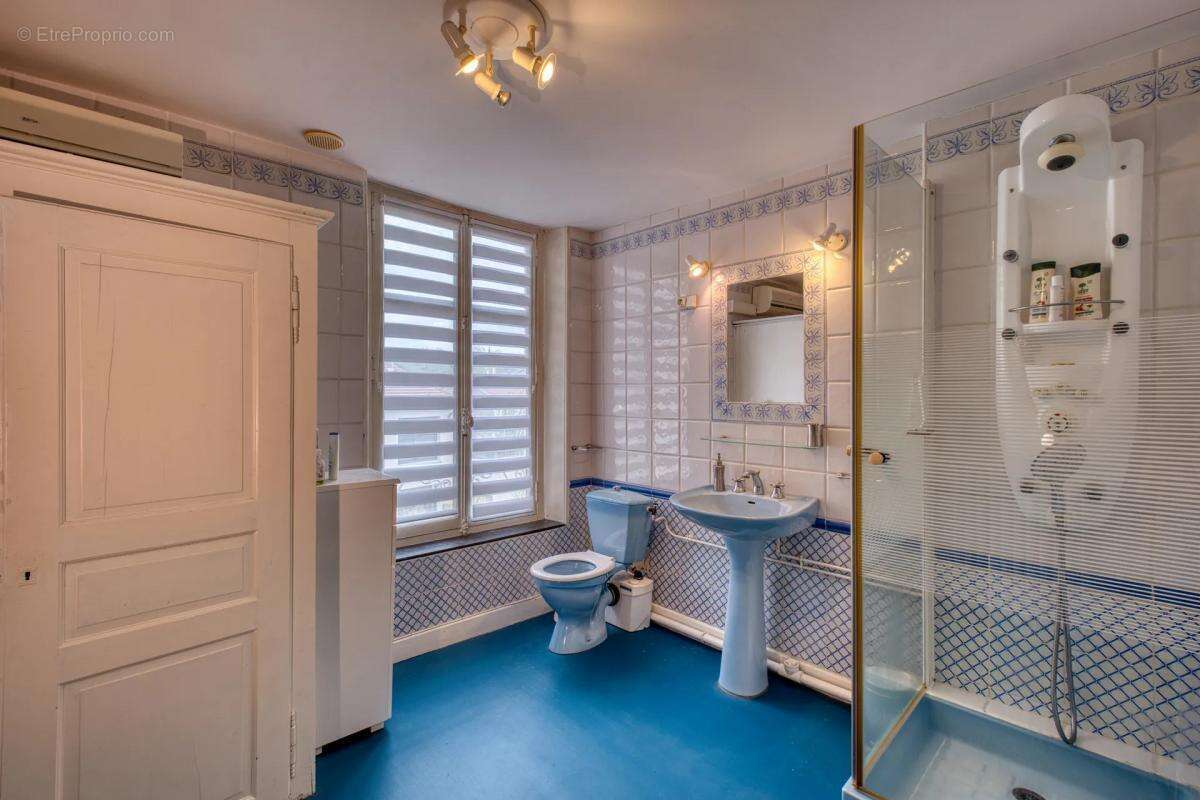 Maison à ROSIERES-AUX-SALINES