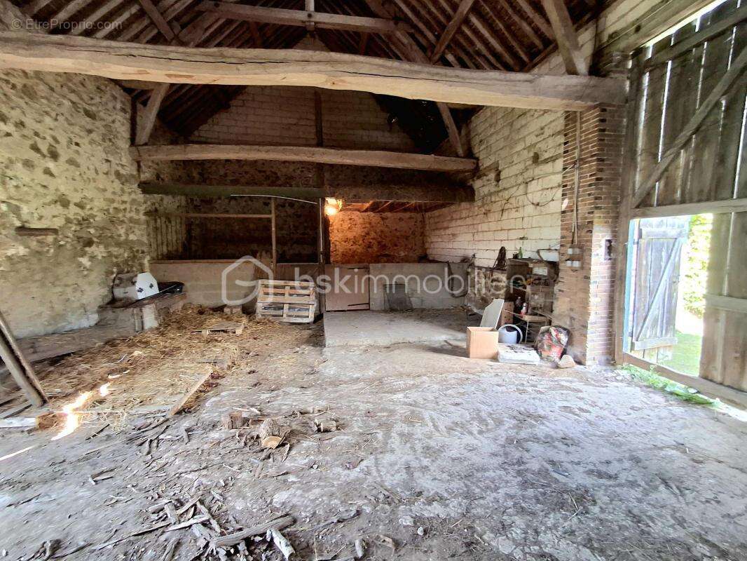 Maison à SAINT-MAURICE-AUX-RICHES-HOMMES