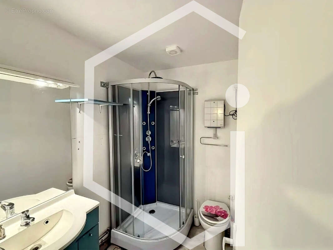 Maison à COSNE-COURS-SUR-LOIRE