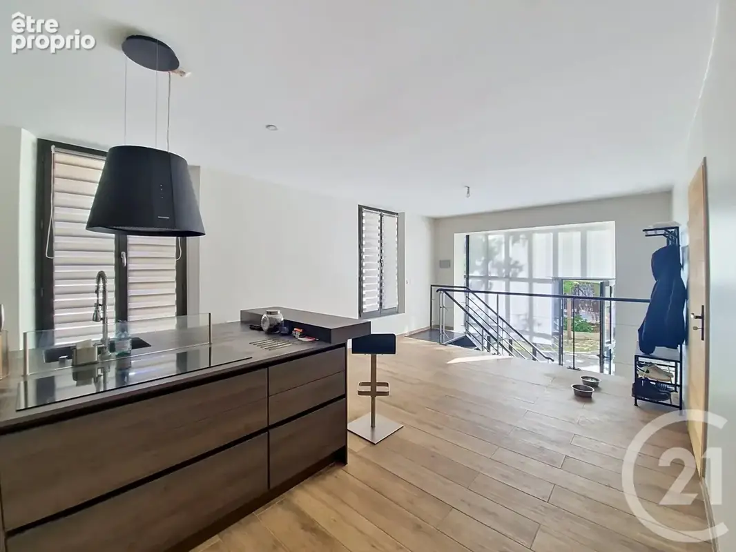 Photo Appartement à Brie-Comte-Robert au prix de 270 000€