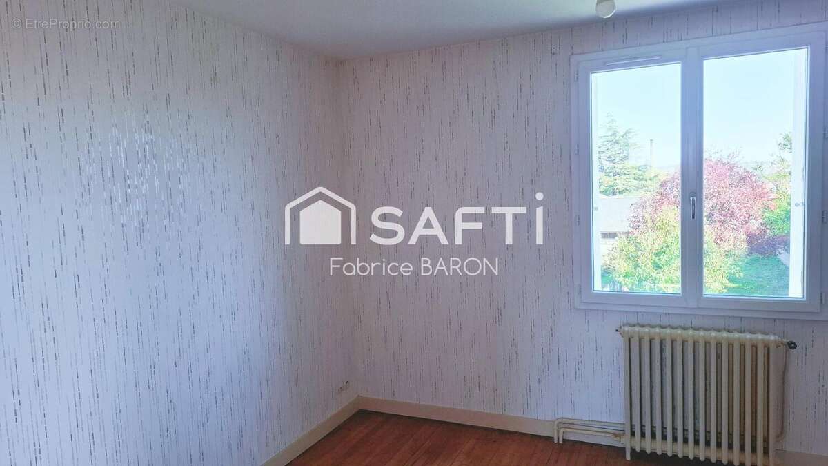 Photo 8 - Maison à CHATELLERAULT