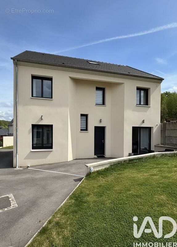 Photo 1 - Maison à NANTEUIL-LES-MEAUX