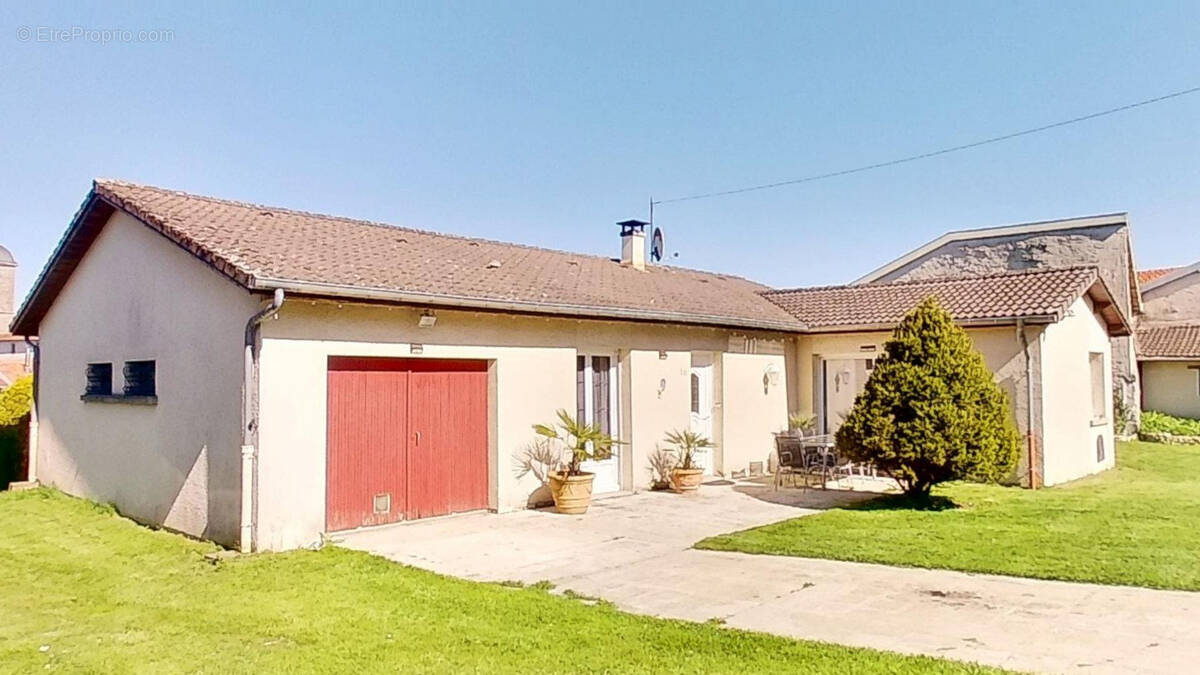 Maison à VAVINCOURT