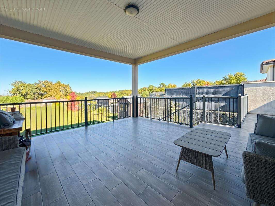 Maison à MARSAC-SUR-L'ISLE