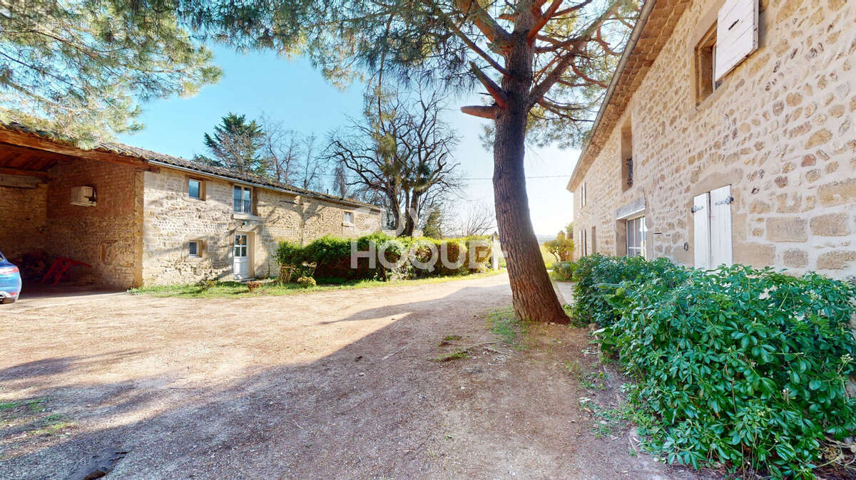 Maison à MONTOISON