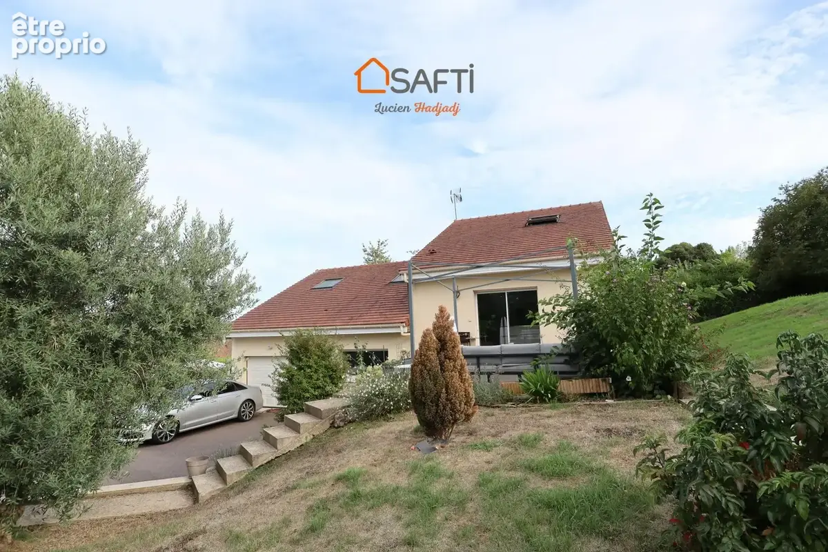 Photo 1 - Maison à LA CHAPELLE-REANVILLE