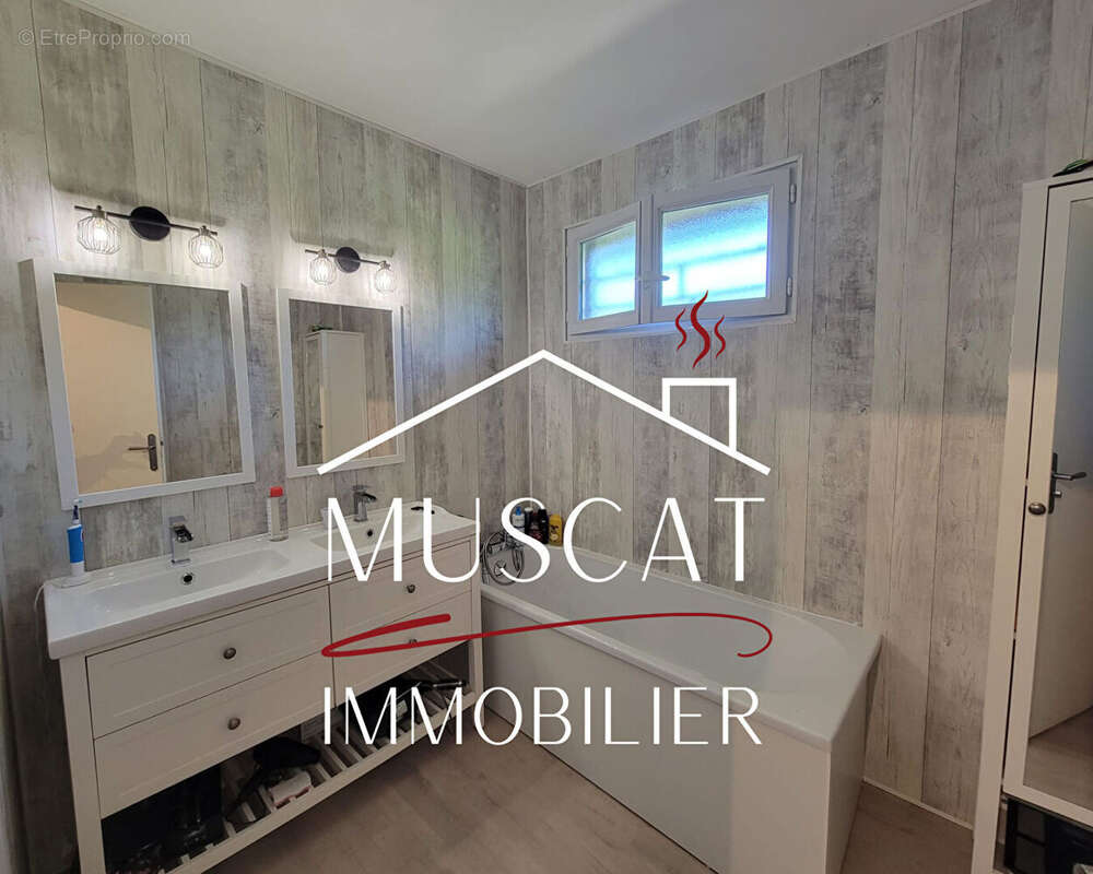 Maison à VILLEFONTAINE