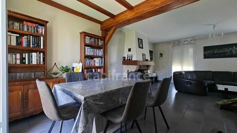 Maison à BREUILLET