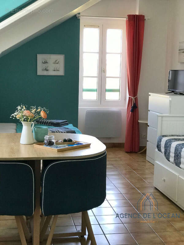 Appartement à SAUZON