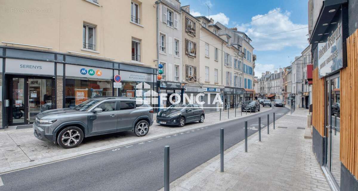 Appartement à MEULAN