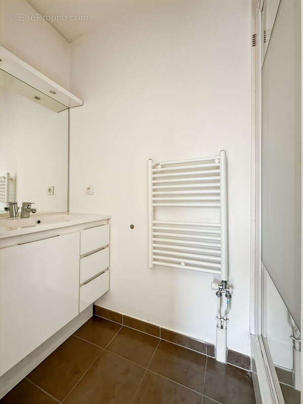 Appartement à ROSNY-SOUS-BOIS