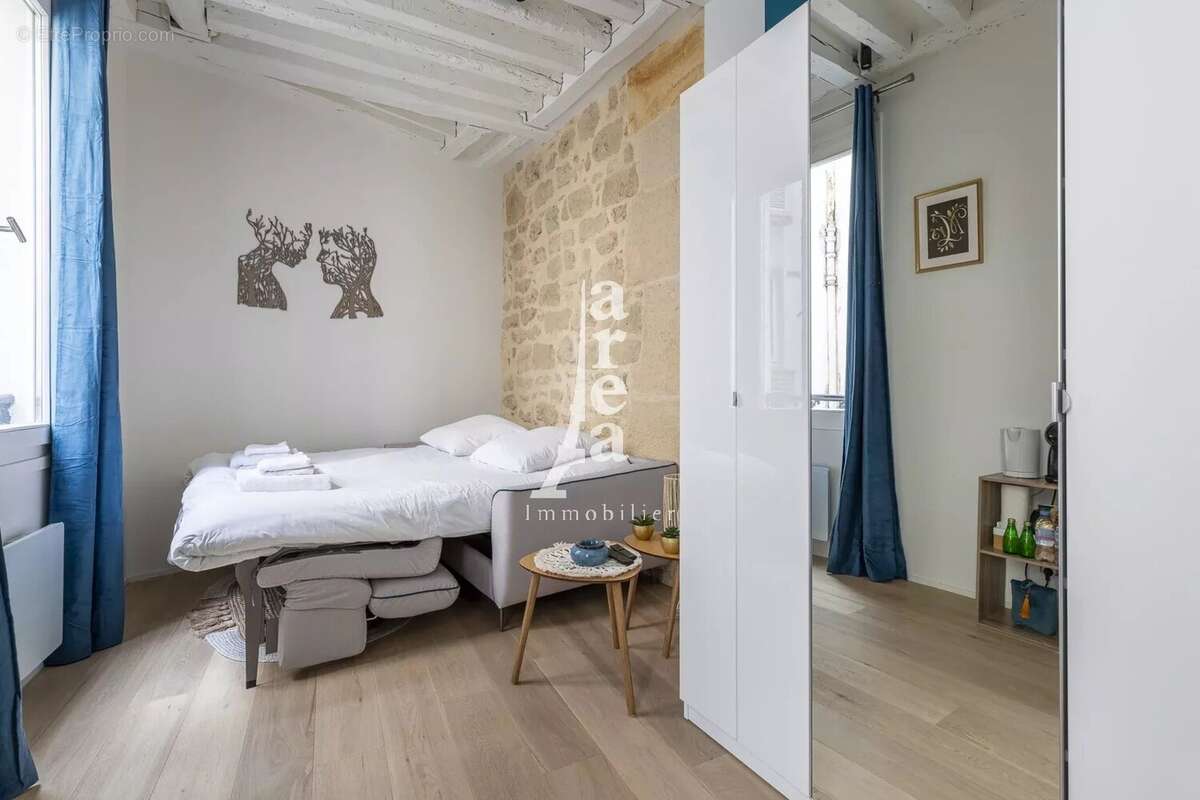 Appartement à PARIS-6E