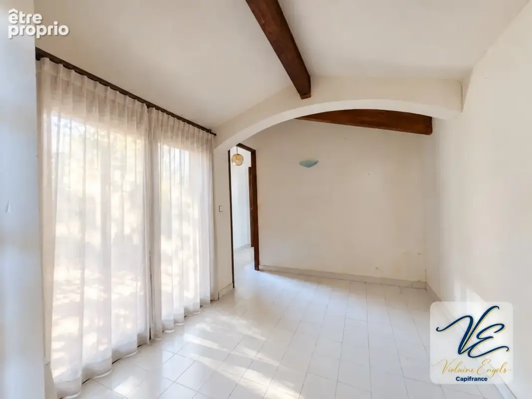 ARGENS-MINERVOIS – Maison de caractère avec 4 chambres, terrasses, jardin arboré et garage - photo 20