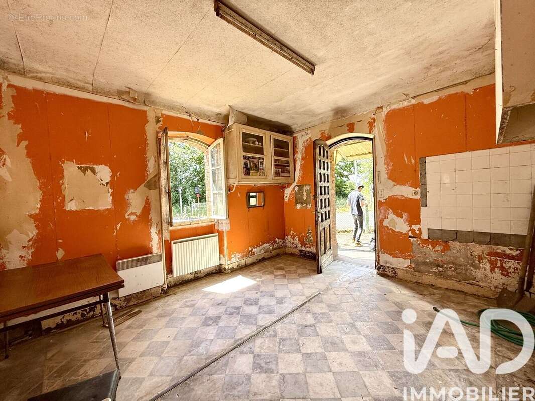 Maison 65 m² à Tanus  - photo 7