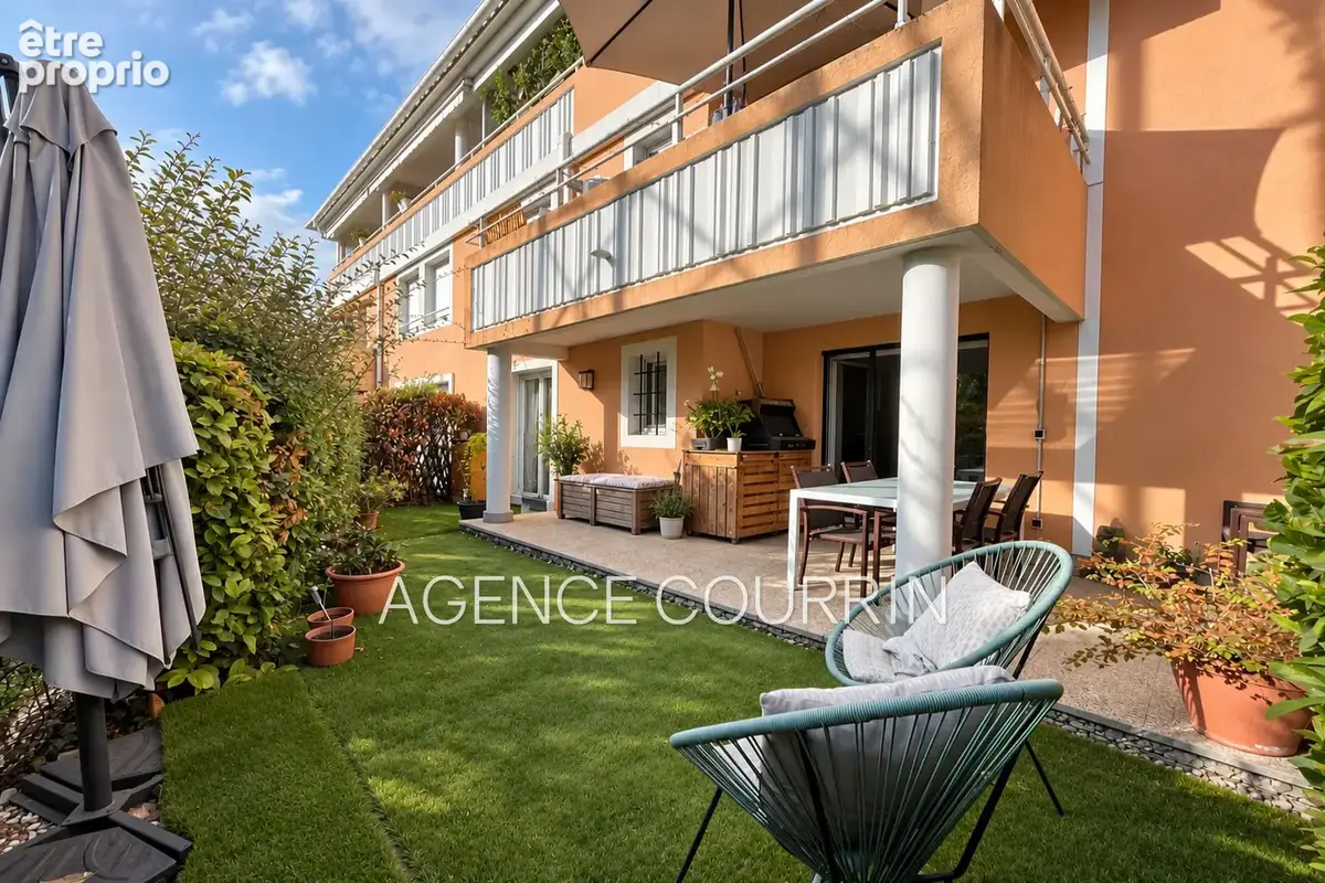 Photo Appartement à Grasse au prix de 199 000€