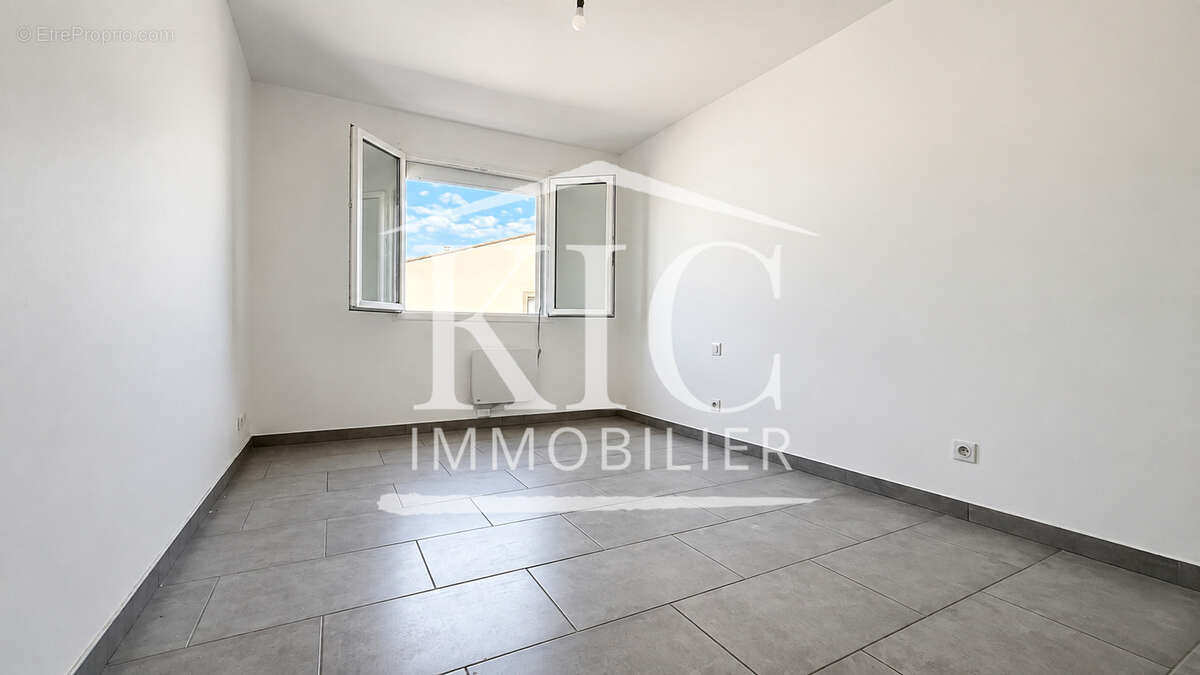 Proche trebes - maison - 3 chambres - jardin - garage - panneaux solaires - photo 10