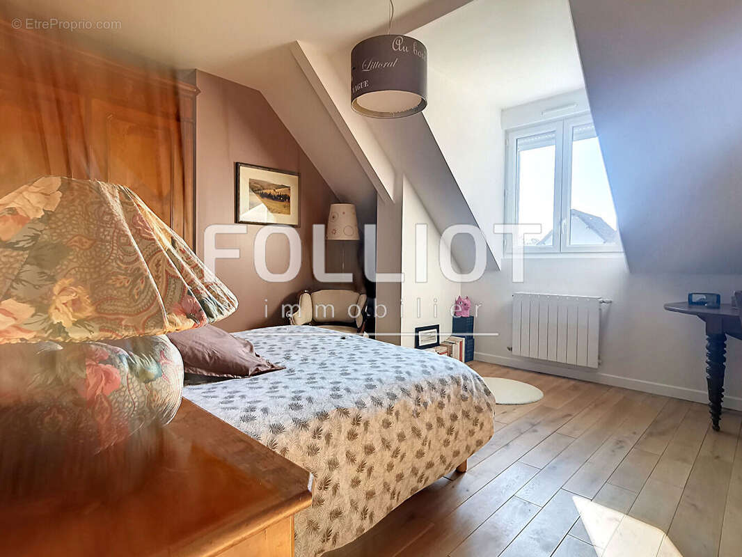 Maison à SAINT-PAIR-SUR-MER