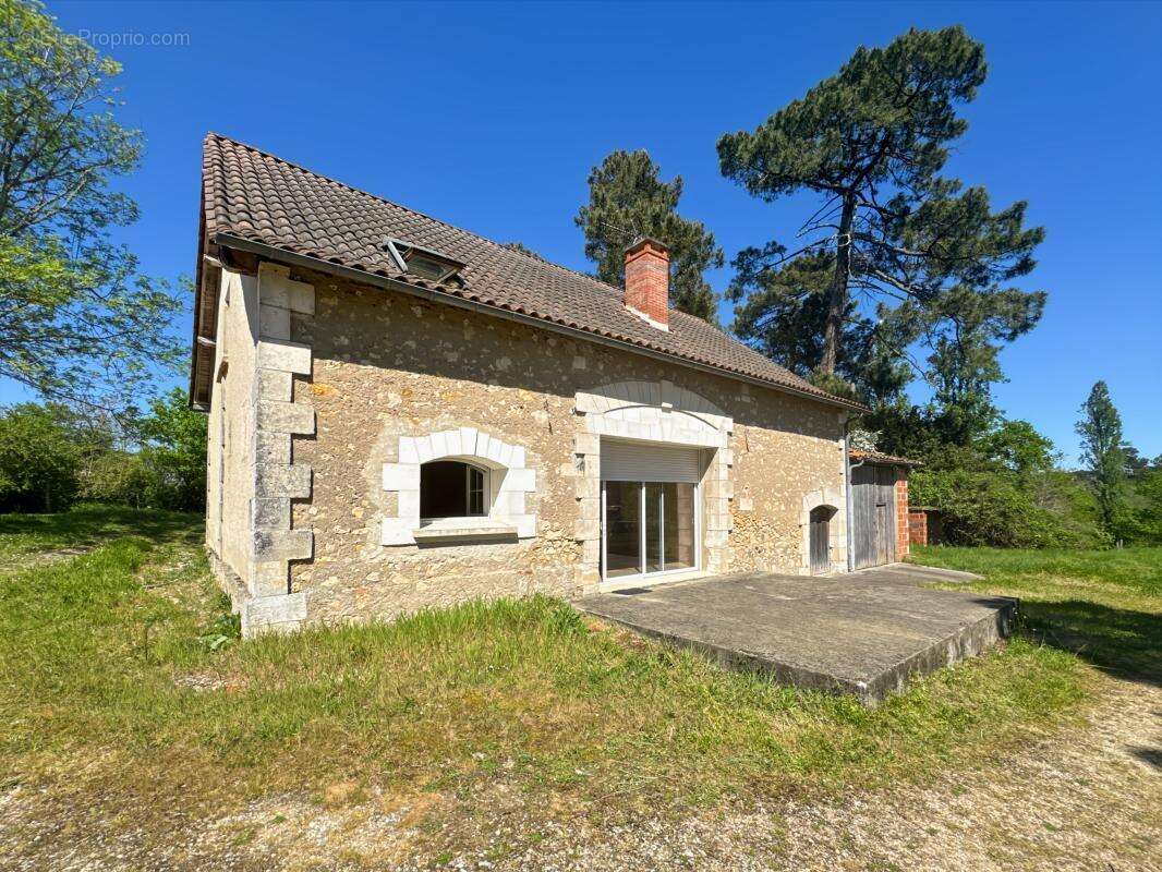 Maison à SAINT-GERY