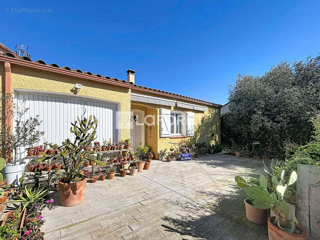 Maison à CORBERE-LES-CABANES