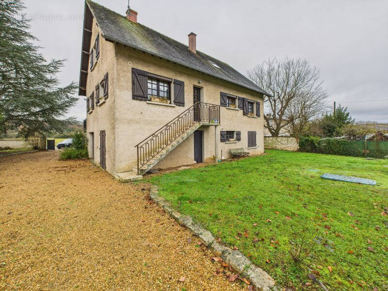 Maison à NOGENT-LE-ROI
