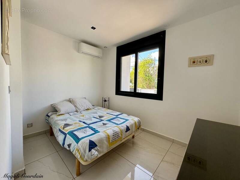 Maison à SAINTE-ANNE