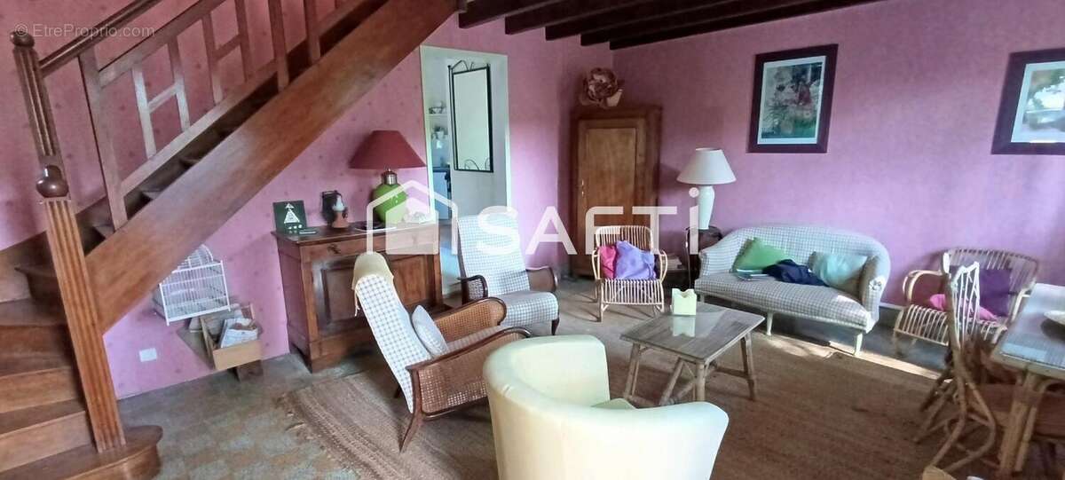 Maison 90 m² à Villaines-Les-Rochers  - photo 4