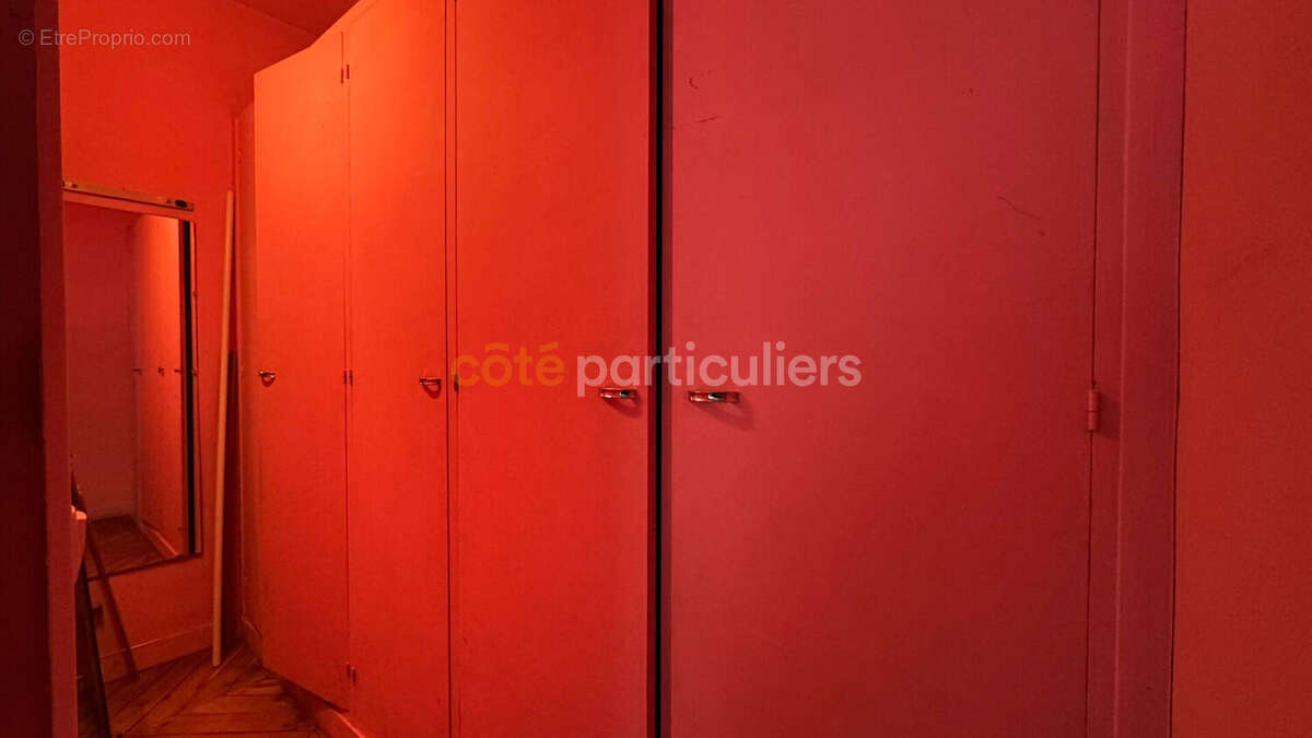 Appartement à PARIS-8E
