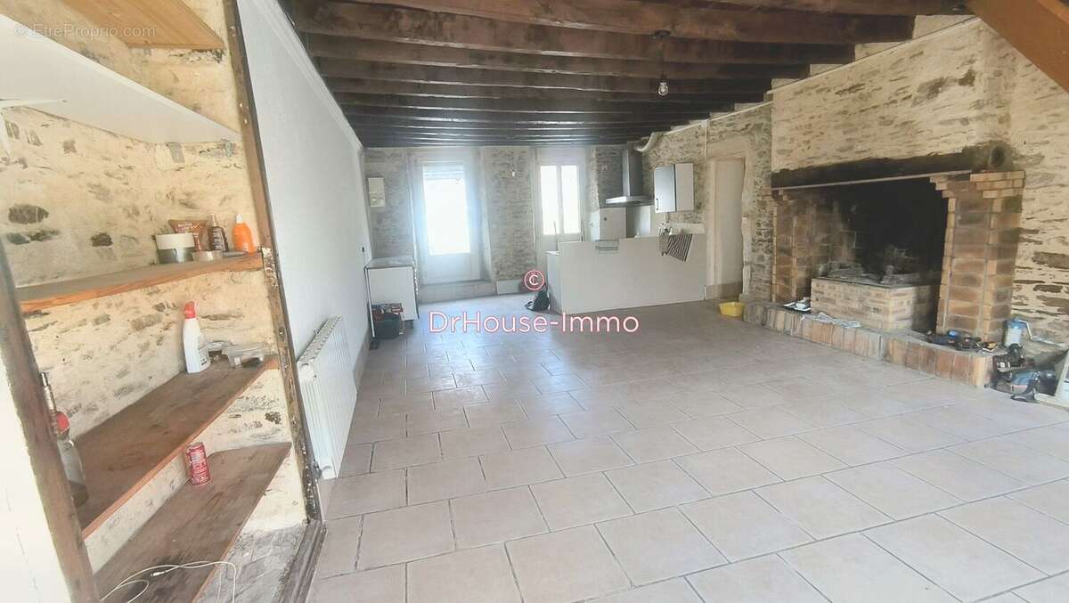 Maison 150 m² à Le Mesnil-Amey  - photo 23
