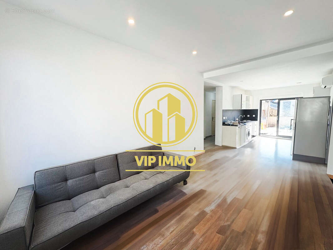 Appartement 76 m² à Lille  - photo 2