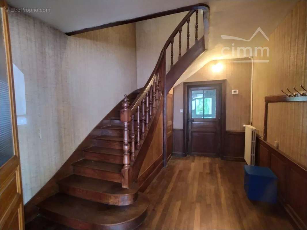 Maison à LES PONTS-DE-CE