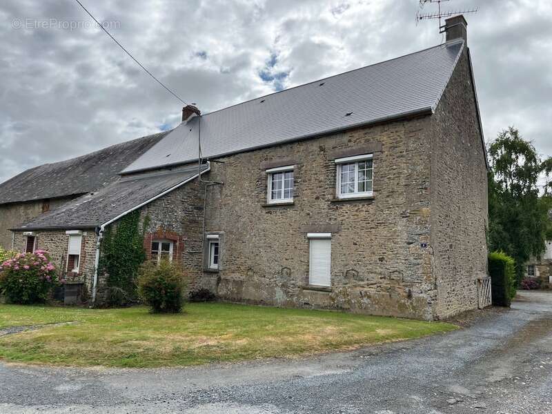 Maison à AUNAY-SUR-ODON