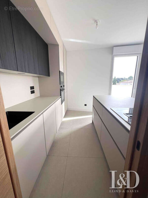 Appartement à CASTRIES